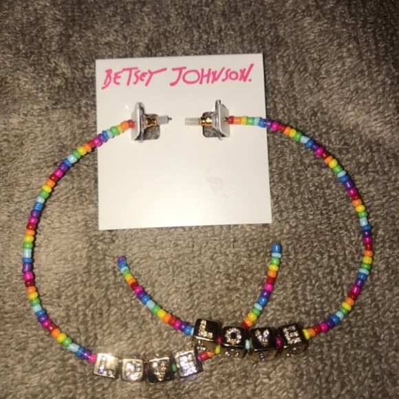NWT Betsey Johnson Rainbow Hoop Earrings - Picture 4 of 6